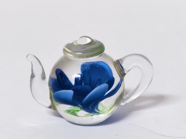 Vintage Dynasty Gallery Blue Flower Teapot Glass P