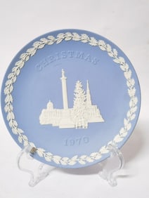 1970 Wedgwood Jasperware Blue Christmas Plate