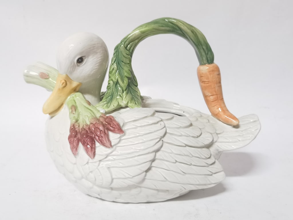 Vintage Fitz & Floyd Classic Le Canard Duck Pitche (1 of 6)