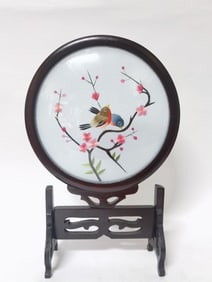 Chinese Birds and Floral Silk Embroidery Table Scr