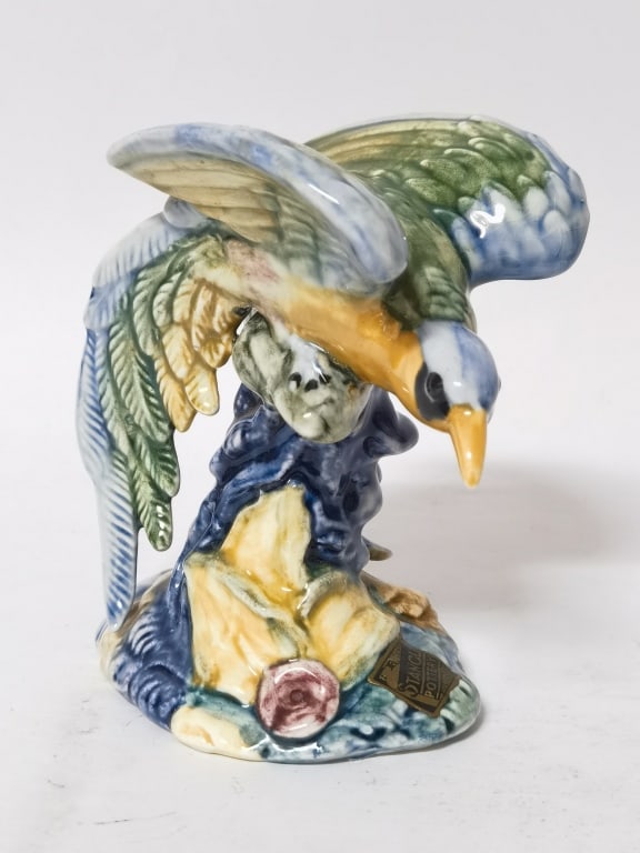 Stangl USA Porcelain Bird Figurine: Stangl USA Porcelain Bird Figurine, 5in