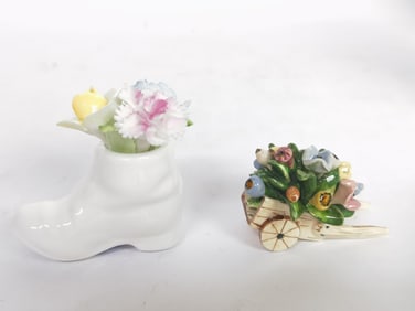 (2) Vintage Royal Doulton Porcelain Flower Bouquet