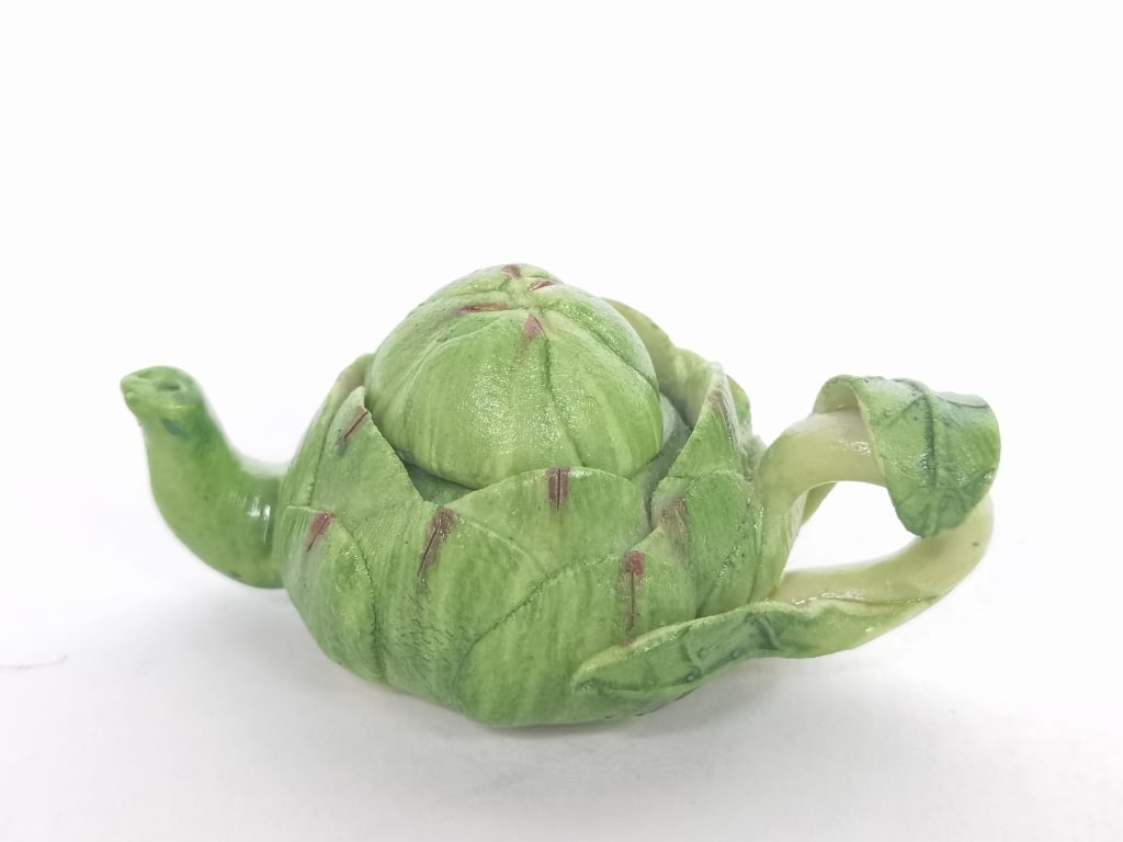 Vintage Khien Ceramic Miniature Artichoke Teapot: Vintage Khien Ceramic Miniature Artichoke Teapot, 0.75in by 1.75in