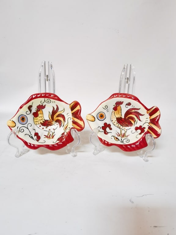 Pair of Maxcera Red Yellow Rooster Fish Plates: Pair of Maxcera Red Yellow Rooster Fish Plates, 6.75in