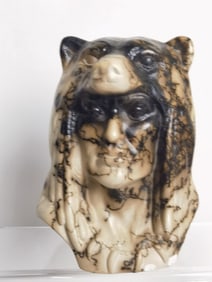 Navajo Indian Pottery Bust Figurine, Signed T.Vail