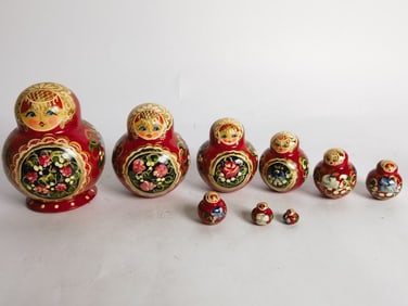 Vintage Russian Hand Painted Nesting Dolls