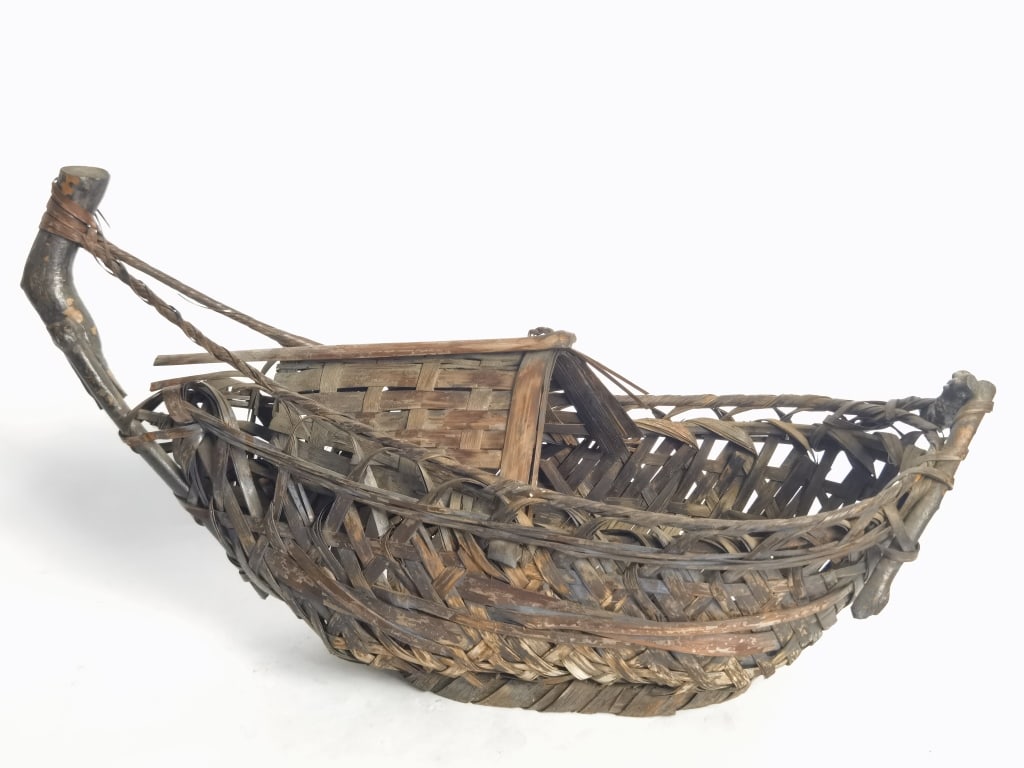 Antique Japanese Bamboo Weaved Boat: Antique Japanese Bamboo Weaved Boat 9.5in by 18in