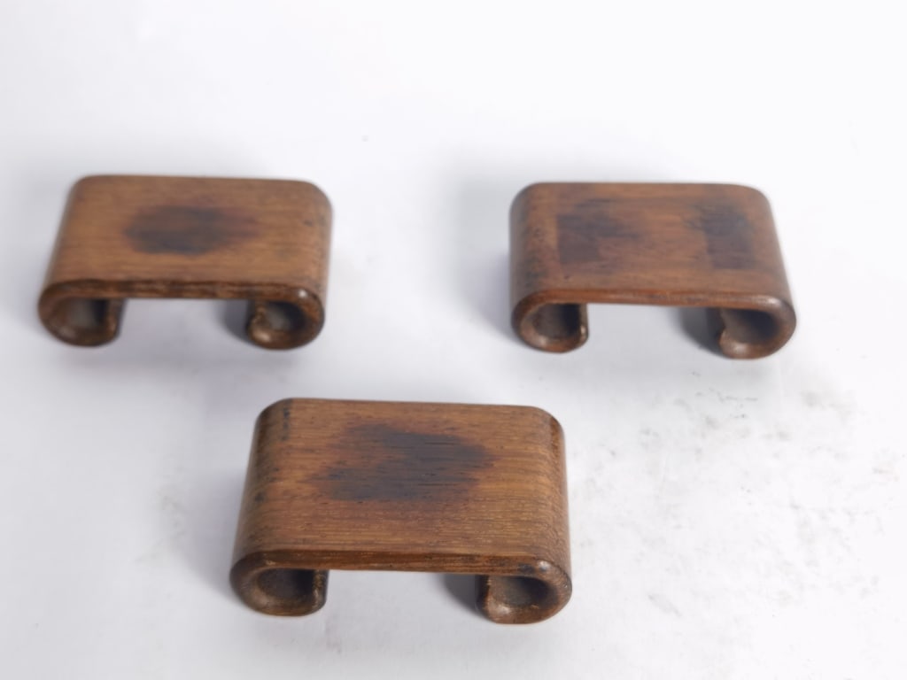 (3) Chinese Wood Carved Stands: (3) Chinese Wood Carved Stands, 1in by 3in