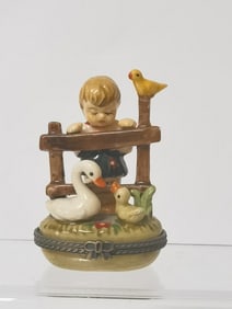 Vintage Porcelain Figurine Trinket Box