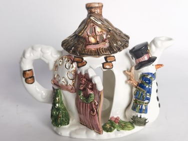 Vintage Porcelain Country Cottage Teapot Candle Ho