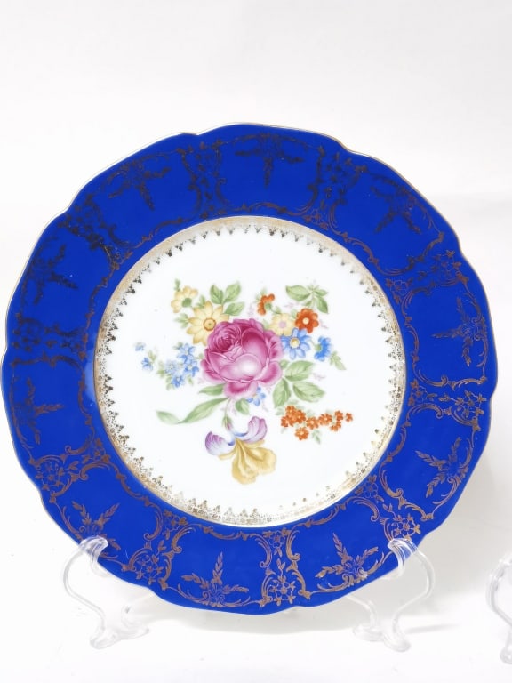 Vintage Czech Porcelain Gilt Blue Rim Floral Plate: Vintage Czech Porcelain Gilt Blue Rim Floral Plate, 10.75in