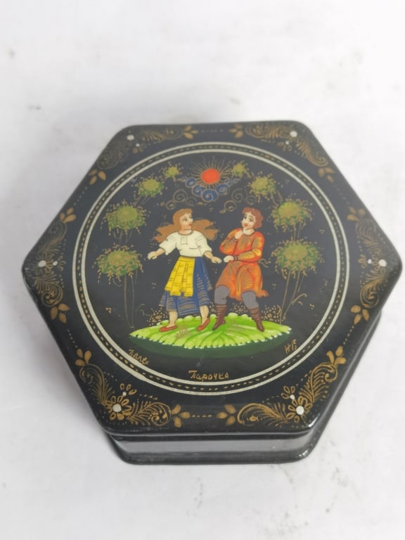 Vintage Russian Lacquer over Wood Jewelry Box (1 of 5)