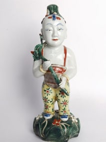 Early Qing Chinese Porcelain Sancai Lotus Deity
