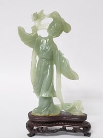Vintage Chinese Jade Carved Maiden