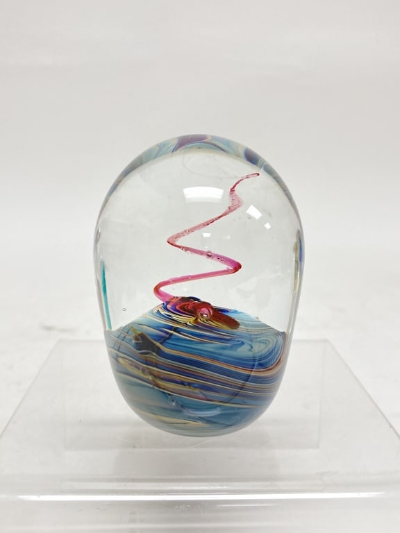 1990 Signed ES Pink Swirl Glass Paperweight: 1990 Signed ES Pink Swirl Glass Paperweight, 3in by 2in