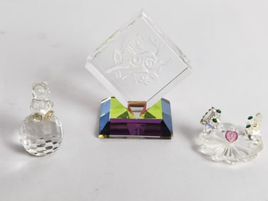 (3) Vintage Crystal Table Decors