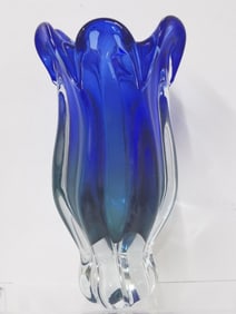 Vintage Royal Gallery Blue Ribbed Flower Vase