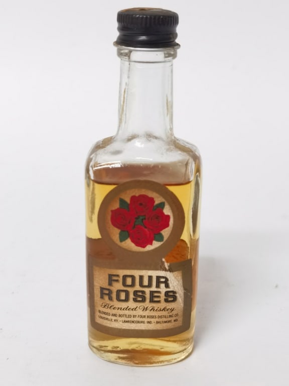 Mini Four Roses Blended Whiskey: Mini Four Roses Blended Whiskey, 4.75in