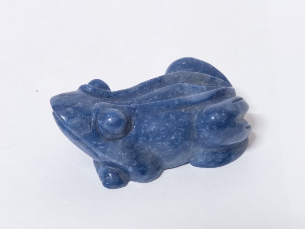 Vintage Lapis Lazuli Carved Frog