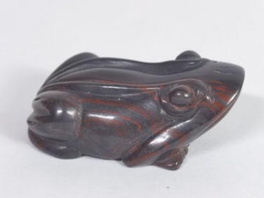 Vintage Red/Brown MarbleCarved Frog