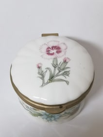 Vintage Aynsley Porcelain Wild Tudor Trinket Box
