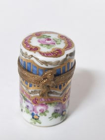 Vintage Limoges Peintmain Porcelain Trinket Box