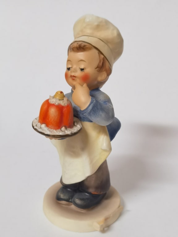 Goebel Hummel "Baker" Porcelain Figurine (1 of 5)
