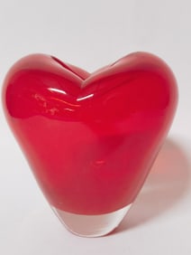 Red Heart Shape Glass Vase