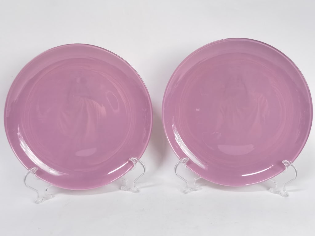 Pr. of Large Vintage ARC France Amethyst Glass Pla (1 of 2)