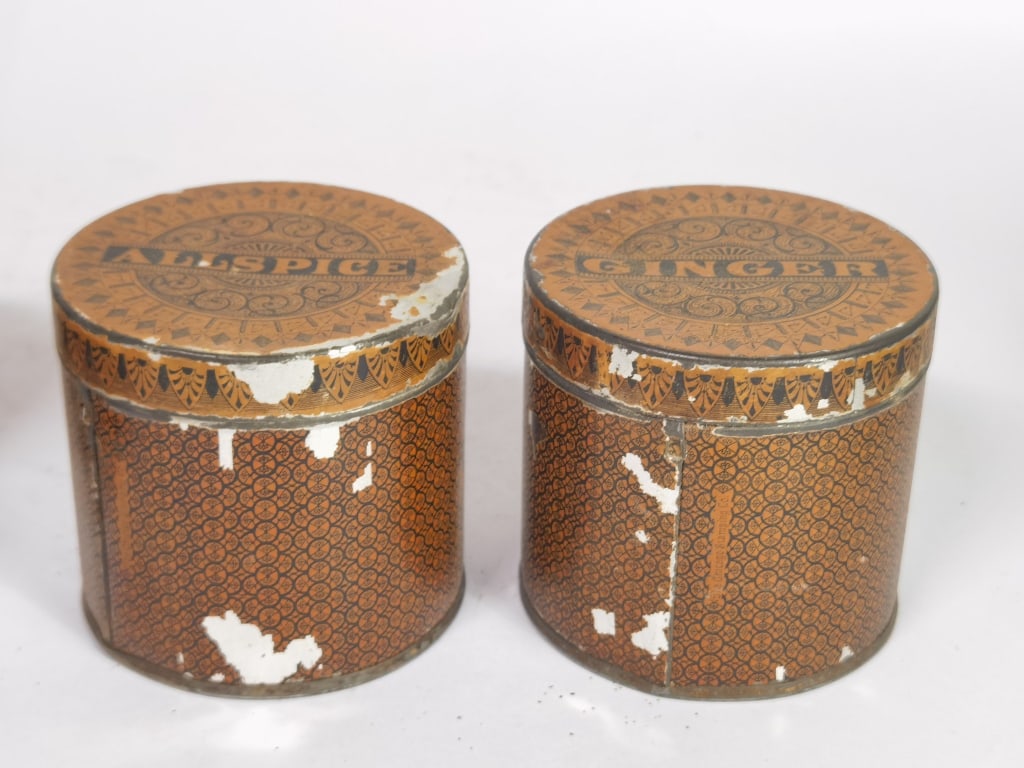 (2) Vintage Allspice and Ginger Tin (1 of 3)