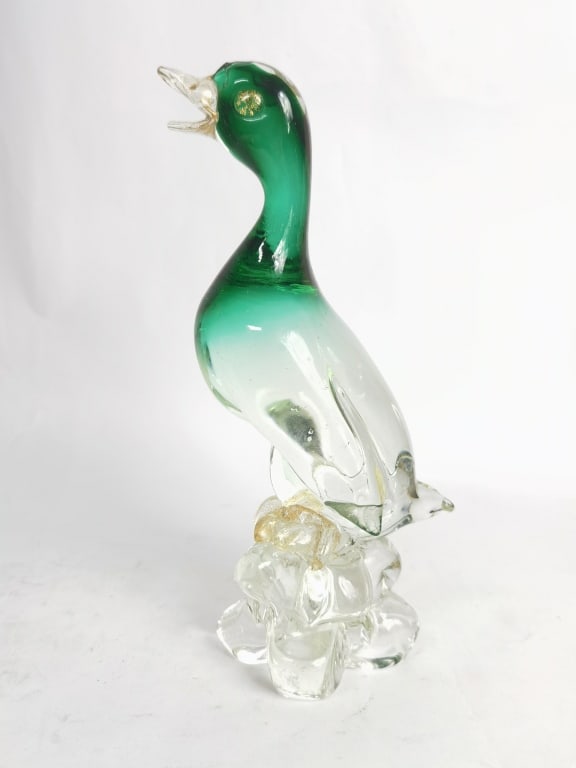 Vintage Murano Italy Green/Clear Glitter Glass Duc: Vintage Murano Italy Green/Clear Glitter Glass Duck, 9.75in