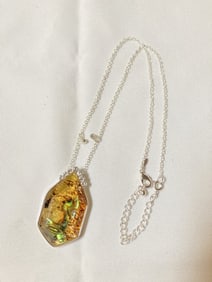 Costume Glass Pendant Necklace