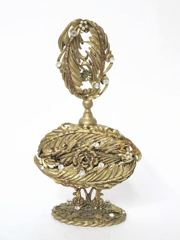 Vintage Hollywood Regency Perfume Bottle: Vintage Hollywood Regency Perfume Bottle, 9.5in