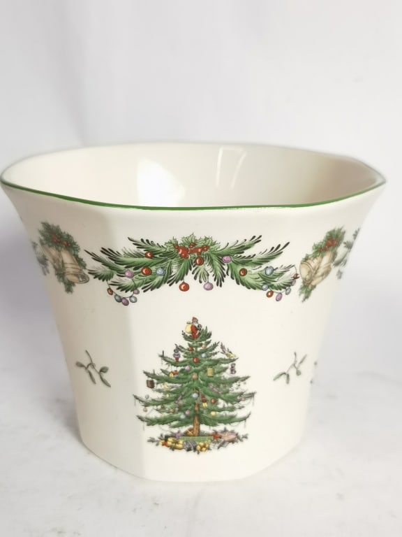 2005 Spode Porcelain Christmas Tree Vase (1 of 6)