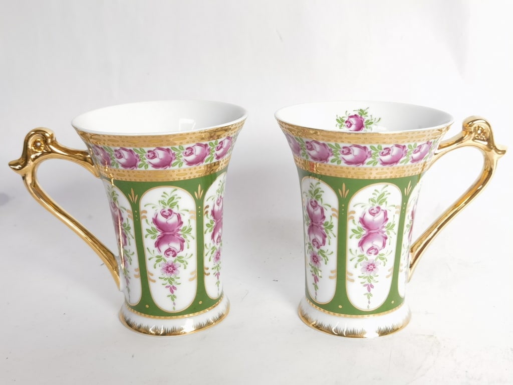 Pr. of Vintage Sorelle Gilt Porcelain Floral Mugs: Pr. of Vintage Sorelle Gilt Porcelain Floral Mugs, 4.75in