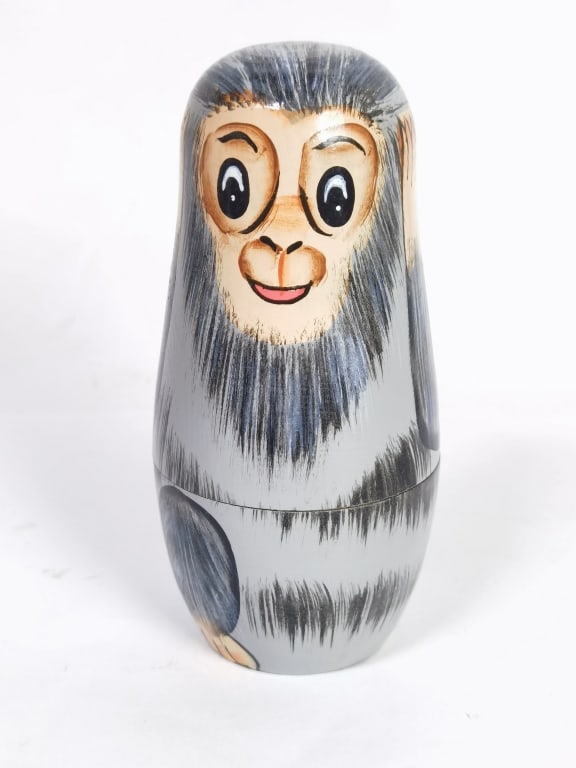 Vintage Russian Hand Painted Monkey Nesting Dolls: Vintage Russian Hand Painted Monkey Nesting Dolls, 5.25in