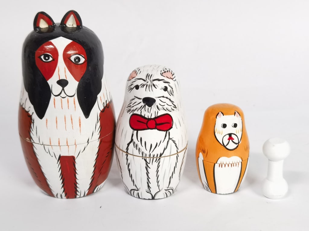 Vintage Russian Hand Painted Dog Nesting Dolls: Vintage Russian Hand Painted Dog Nesting Dolls, 4.75in