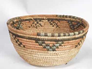 Vintage Native American Hand Weaved Bowl