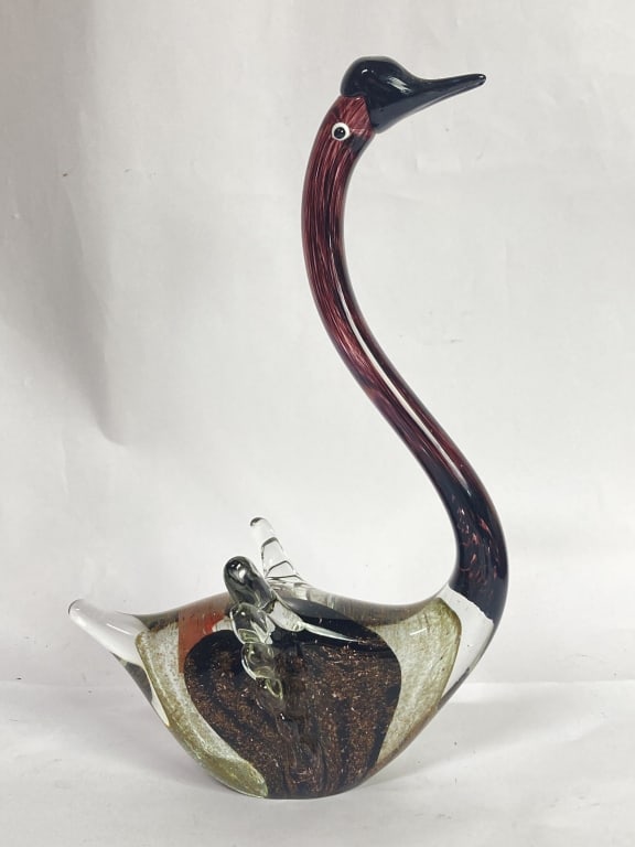 Vintage Murano Italy Glitter Amethyst Glass Swan (1 of 4)
