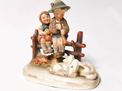 Vintage Goebel Hummel Porcelain Eventide Figurine: Vintage Goebel Hummel Porcelain Eventide Figurine, 5.25in by 5 1/8in