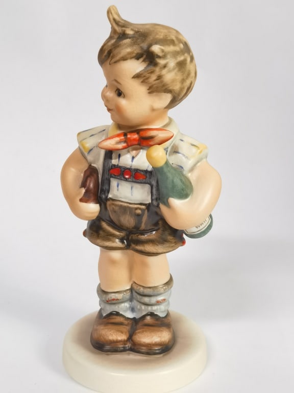 Goebel Hummel "Valentine Joy" Porcelain Figurine: Goebel Hummel "Valentine Joy" Porcelain Figurine, 5.75in