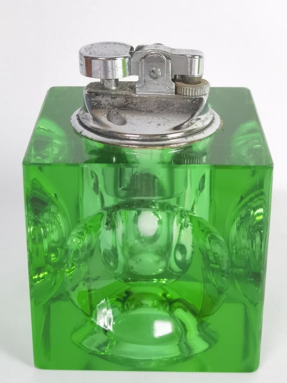 Vintage Antonio Imperatore Style Murano Glass Ice: Vintage Antonio Imperatore Style Murano Glass Ice Cube Lighter, 3.75in by 2.75in by 2.75in