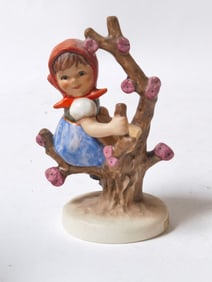 Vintage Goebel Hummel Porcelain "Apple Tree Girl"