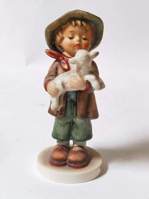 Vintage Goebel Hummel Porcelain "The Lost Sheep" F: Vintage Goebel Hummel Porcelain "The Lost Sheep" Figurine, 5.5in