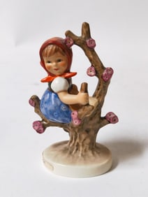 Vintage Goebel Hummel Porcelain "Apple Tree Girl"