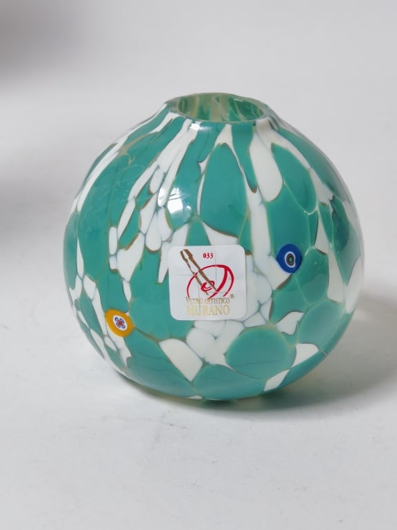 Vintage Murano Italy Vetro Artistico Art Glass Vas: Vintage Murano Italy Vetro Artistico Art Glass Vase, 3in