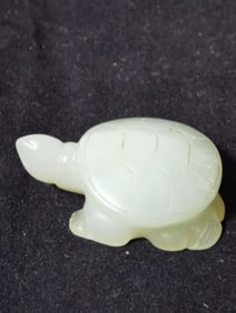 Vintage Chinese Jade Carved Turtle