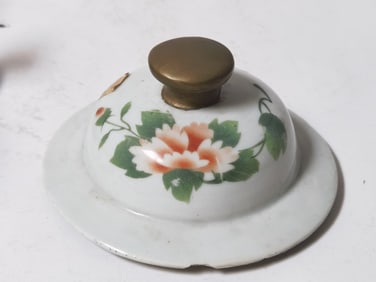 Qing Chinese Porcelain Printed Floral Jar Cover