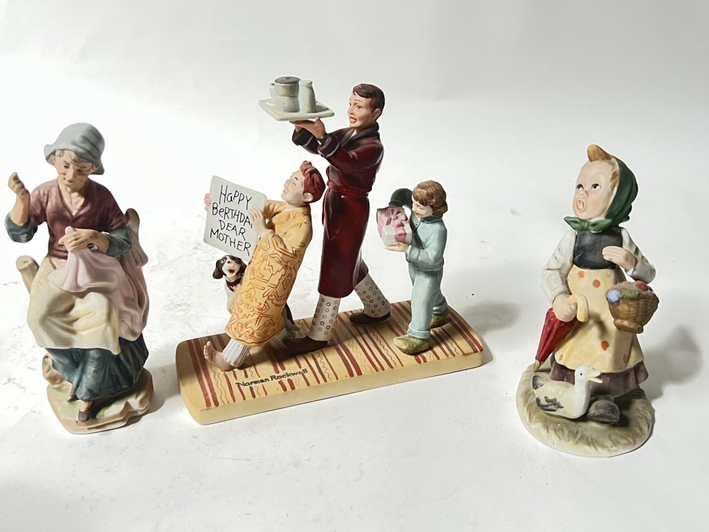 (3) Vintage Norman Rockwell Porcelain Figurines: (3) Vintage Norman Rockwell Porcelain Figurines, 7in