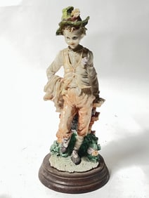 Vintage Giuseppe Armani Country Traveler Boy Figur